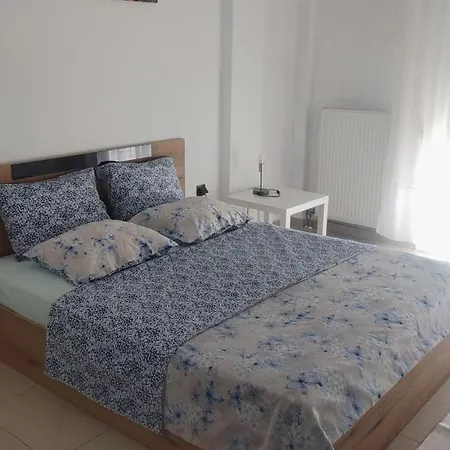 Art House 2 Apartment *