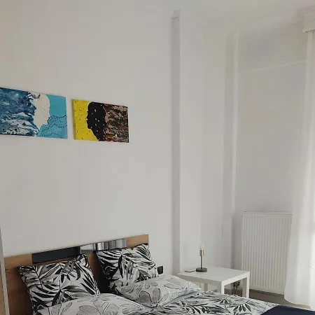 Διαμέρισμα Art House 2 *